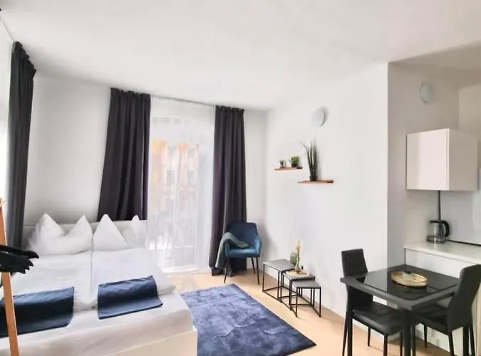 Bird 10 Klagenfurt am Woerthersee